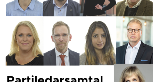 Partiledarsamtal Gabriella Ahlström moderator och bilder på olika partiledare